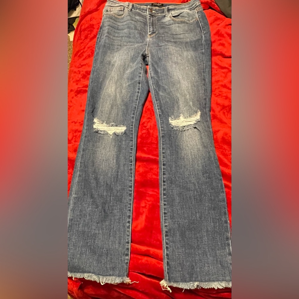 JUDY BLUE LOS ANGELES STRAIGHT FIT